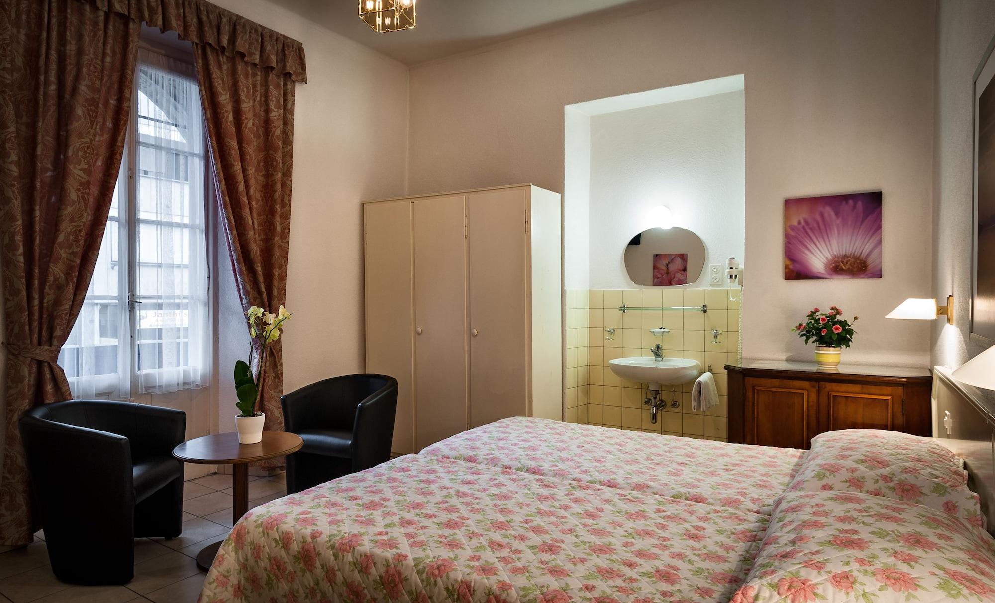 Easyrooms Dell'Angelo Локарно Экстерьер фото