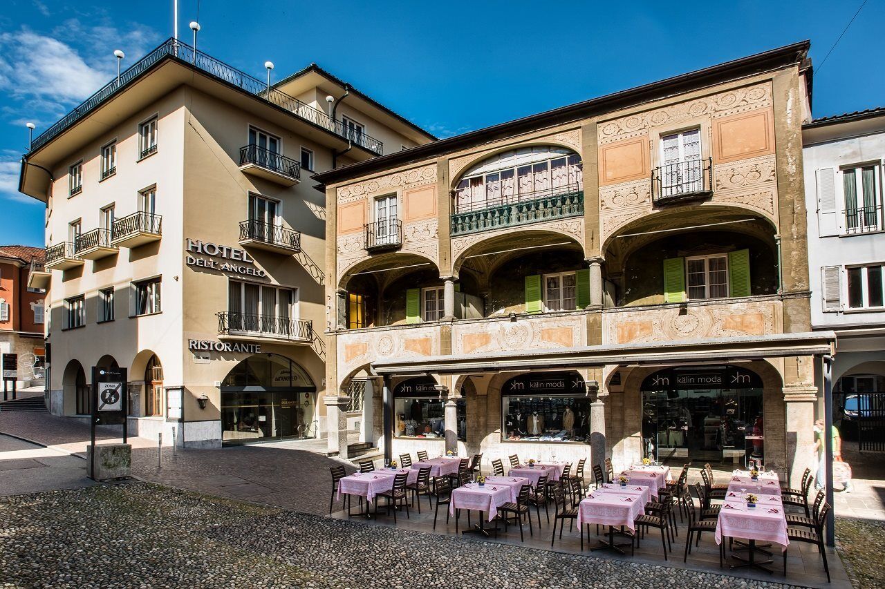 Easyrooms Dell'Angelo Локарно Экстерьер фото